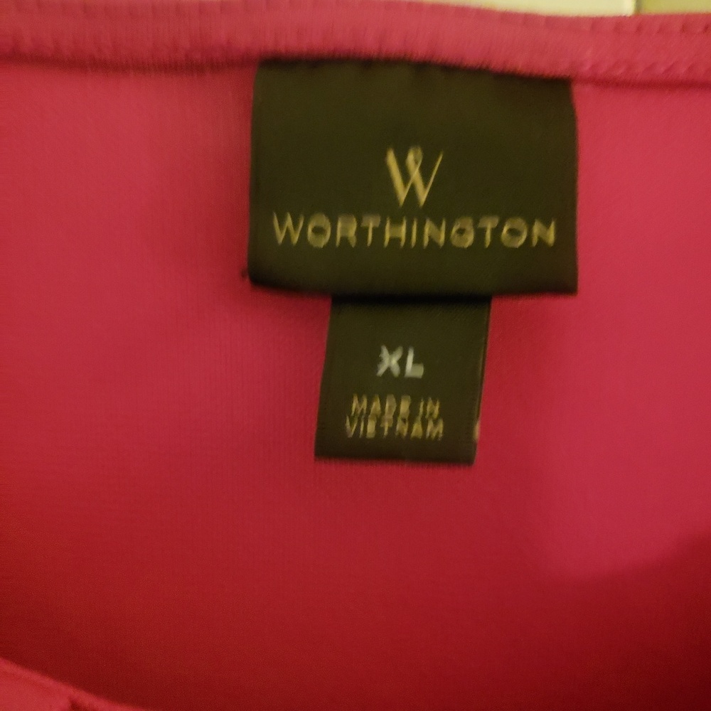 Pink blouse - Picture 2 of 2